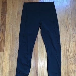 Lululemon in movement legging
